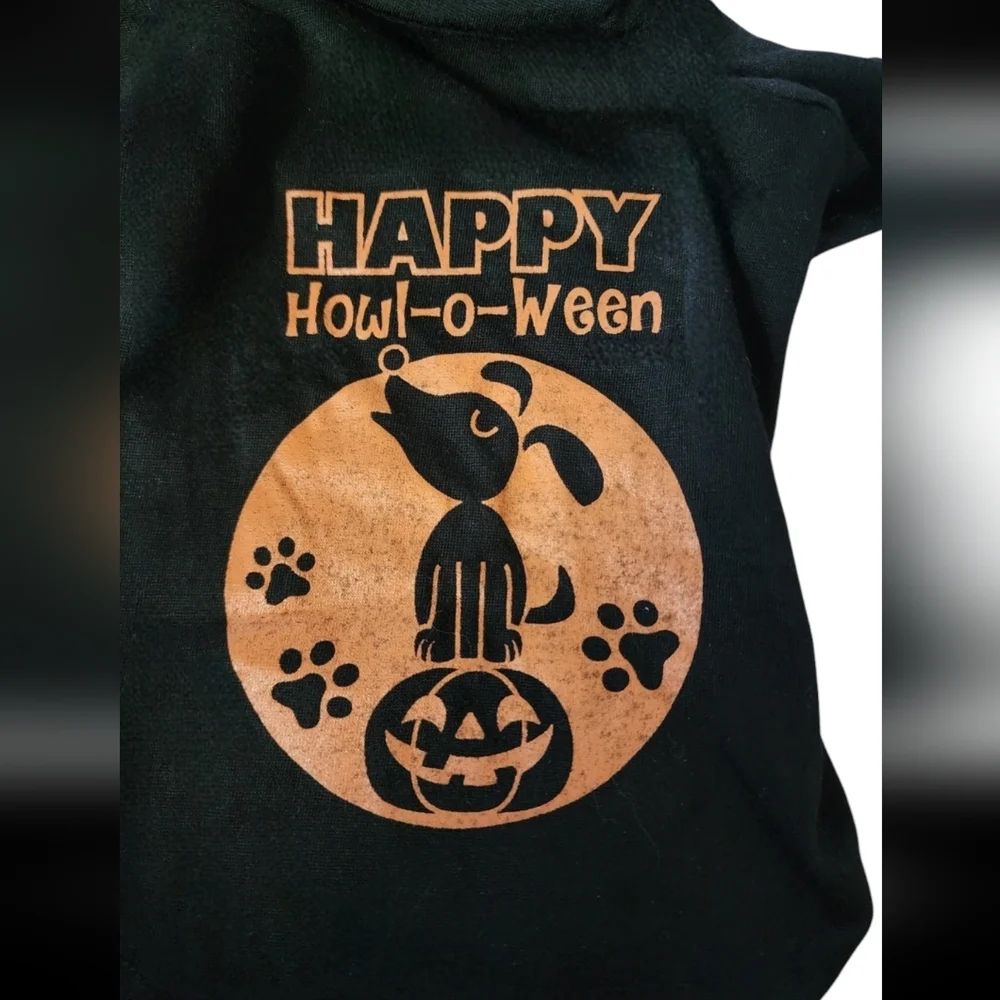 Happy Howl-O-Ween Halloween dog shirt, NWT, small